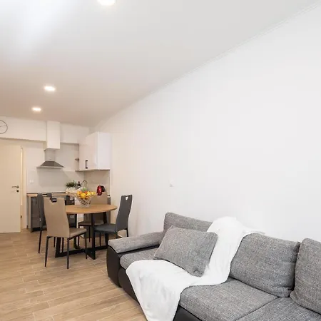 Direct Apartman