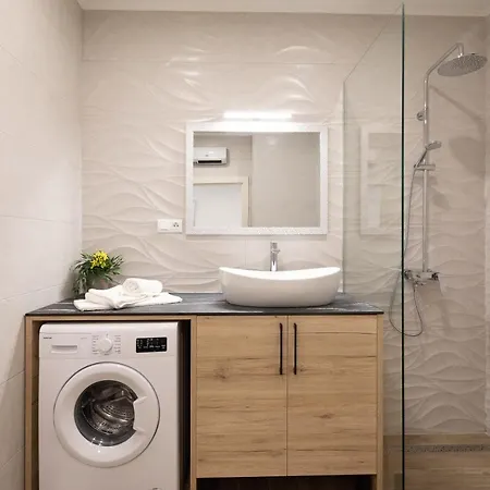 Apartamento Direct Jesenice (Split-Dalmatia)