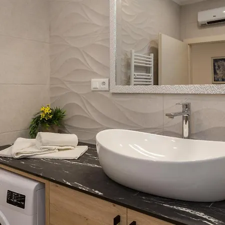 Apartamento Direct Jesenice (Split-Dalmatia)