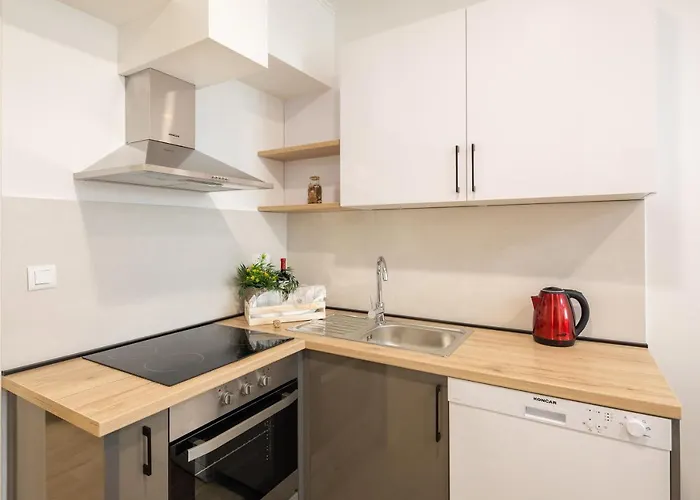 Direct Jesenice (Split-Dalmatia)