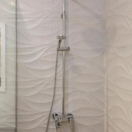 Direct * Jesenice (Split-Dalmatia)